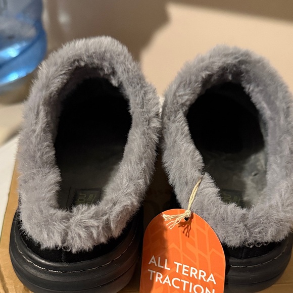 New Jambu Black Suede Mules with Gray Trim - Picture 4 of 5